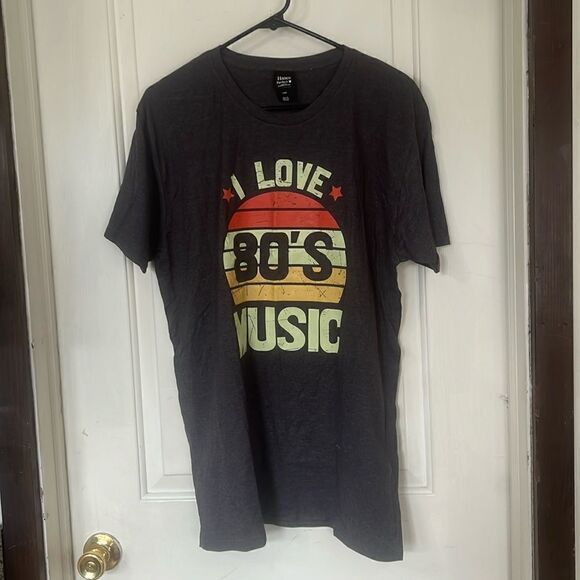 I love 80s music tee - Picture 1 of 4